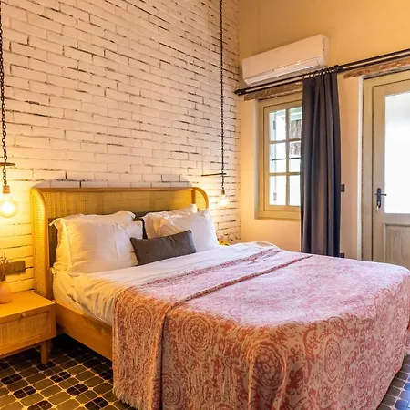 Hotel Pop 5*